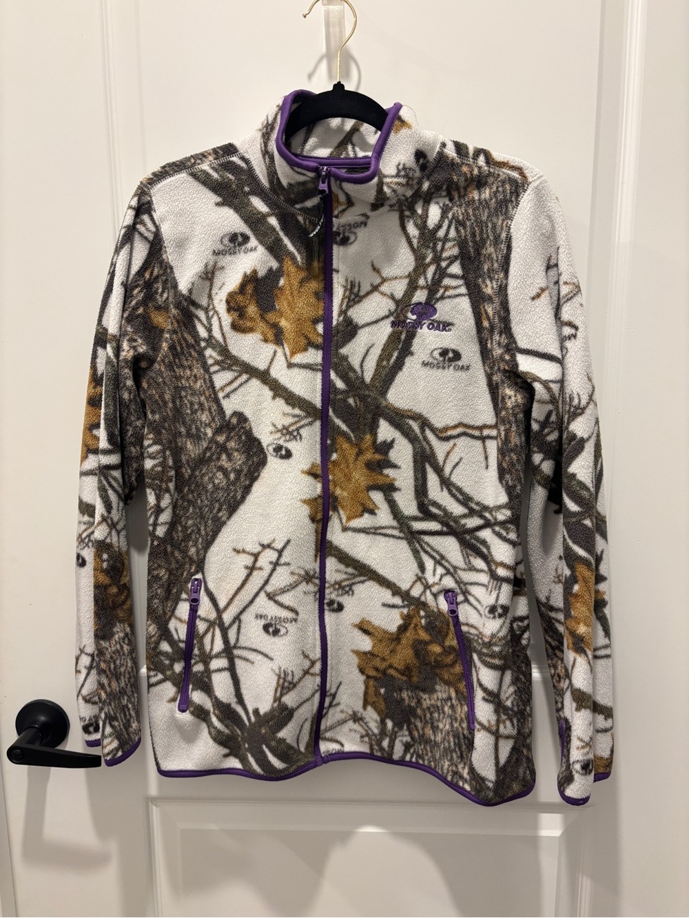 Mossy Oak Camo Fleece Jacket in White, Brown & Purple